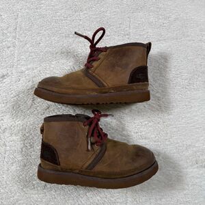 UGG Neumel Leather Boots Youth Brown Shearling Lined Lace Up